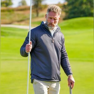 USA Palm Reversible Charcoal Sherpa 1/4 Zip NWT Size S